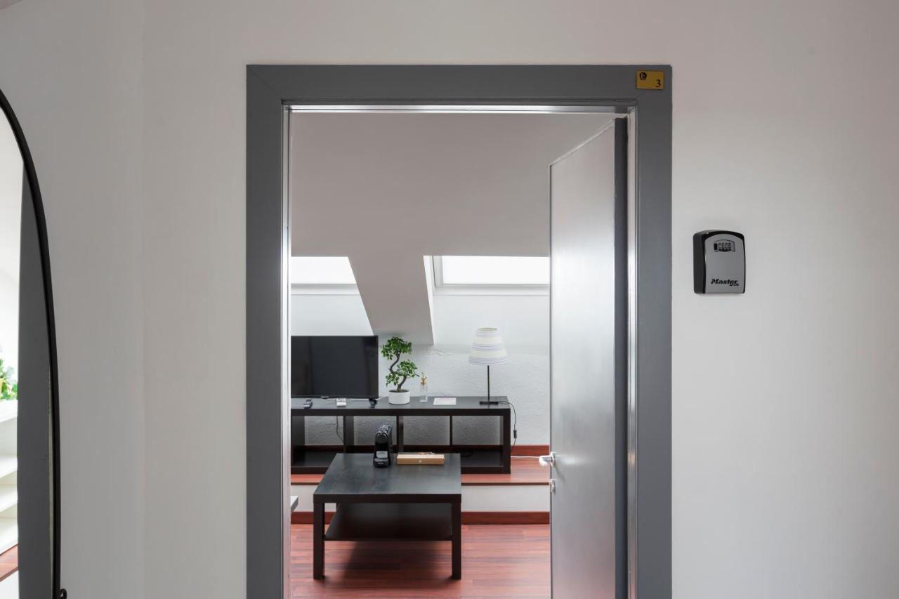 2 Bedroom Apt - Duomo 3 Milaan Buitenkant foto